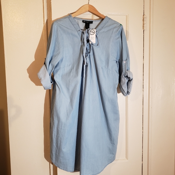 Fashion to Figure: S/S DNM Laceup Shift Dre - Picture 3 of 7